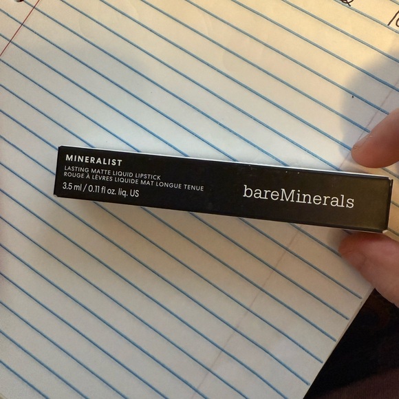 bareMinerals Mineralist Matte Lipstick in Black Packaging - Picture 1 of 2